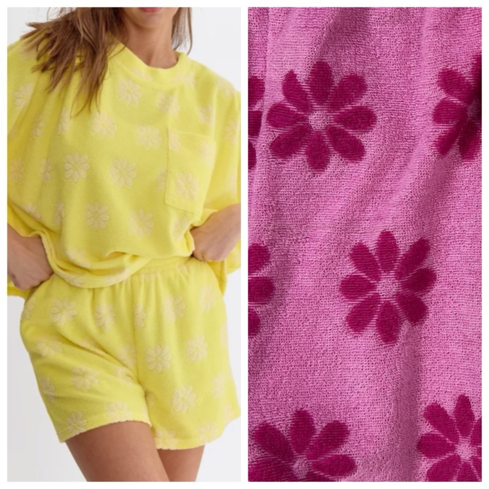 Entro Pink &‎ Hot Pink Daisy Terri Cloth High Waist Shorts